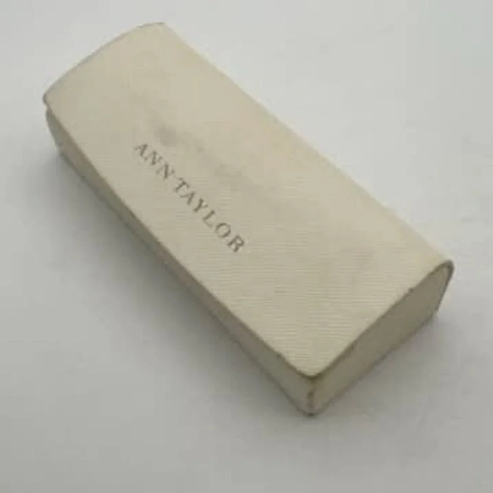 Ann Taylor Cream Textured Hard Shell Eyeglass Case Protective‎ Glasses Box